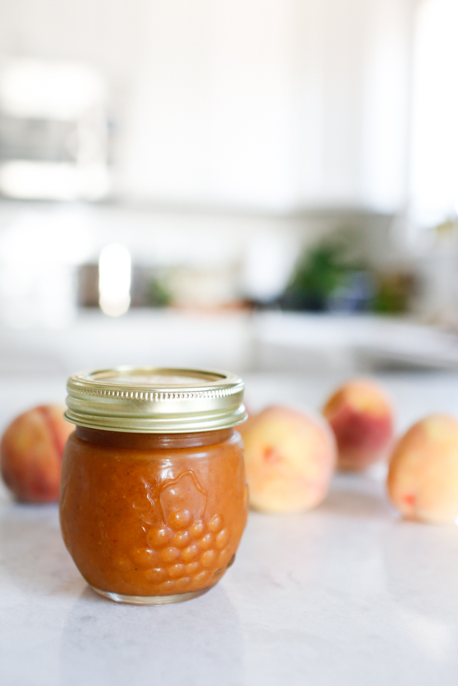 make your own homemade peach bbq sauce, recipe for peach BBQ Sauce, homemade BBQ sauce